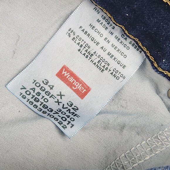 Wrangler Jeans Mens 34x32 Blue Slim Fit Straight Leg Dark Wash Cowboy Workwear - Picture 8 of 12